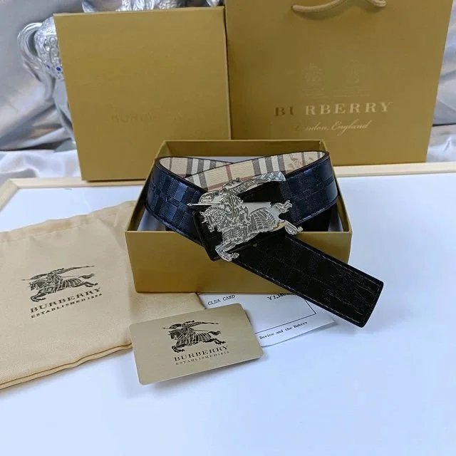 BURBERRY 39