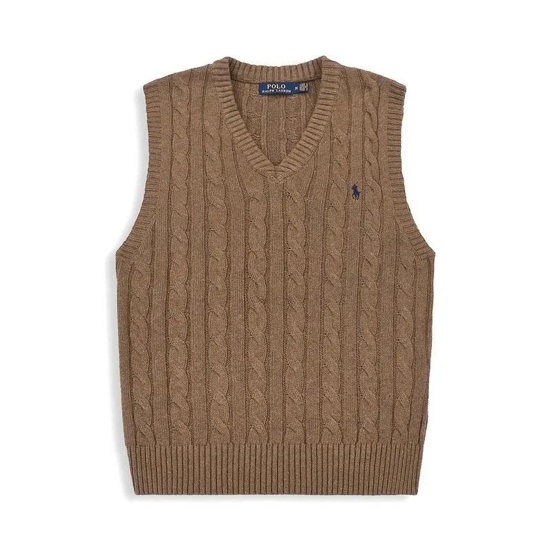 Knitted vest in coffee color