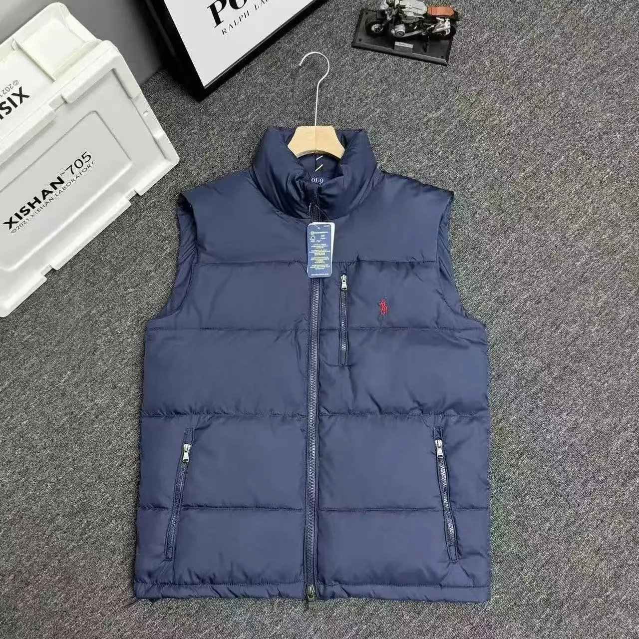 Vest blue